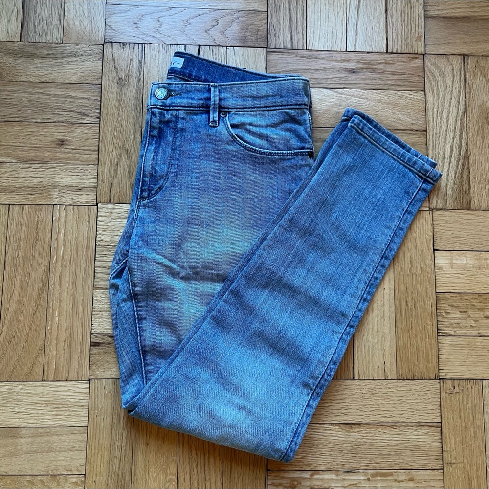 💘 LOFT relaxed skinny jean